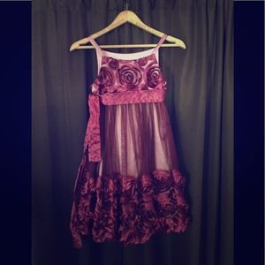 Gorgeous little girls party dress